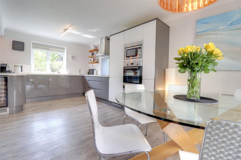 Dining To Kitchen