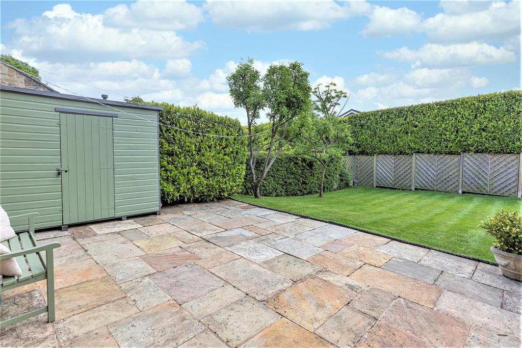 Garden shed.jpg