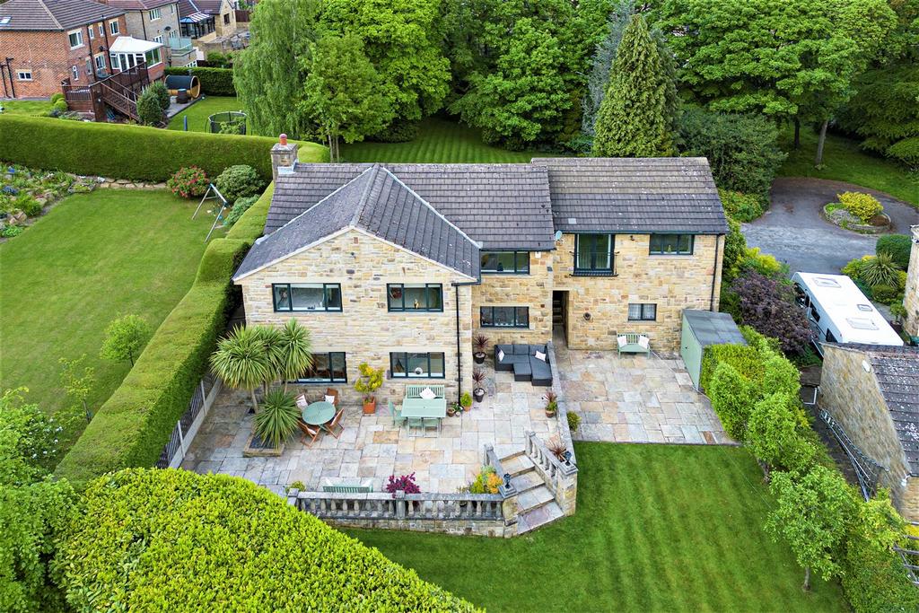 Norfield, Fixby, Huddersfield 5 bed detached house for sale £650,000