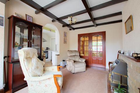 3 bedroom semi-detached house for sale - Bye Pass Road, Chilwell