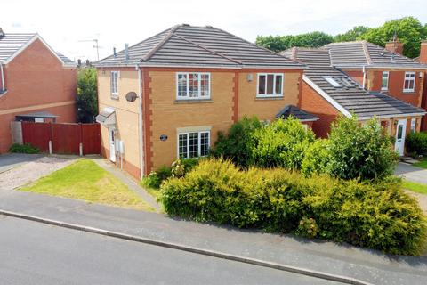 2 bedroom semi-detached house for sale - Leafe Close, Beeston