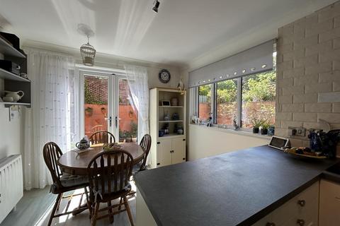 Colchis Higher Bolenna, Perranporth, TR6 0LD