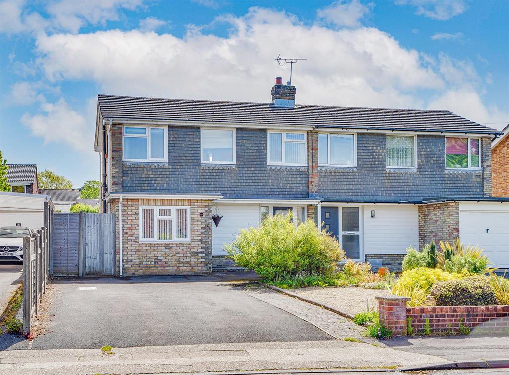 St. Johns Road, Locks Heath, Southampton 3 bed semidetached house for