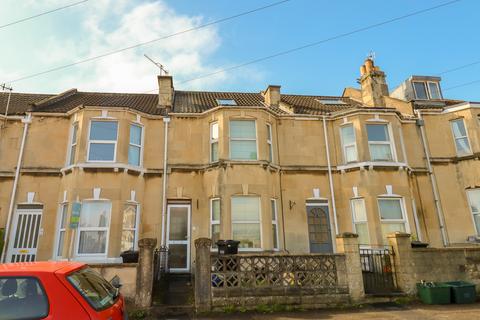 4 bedroom terraced house for sale - Belvoir Road, Oldfield Park, Bath, BA2