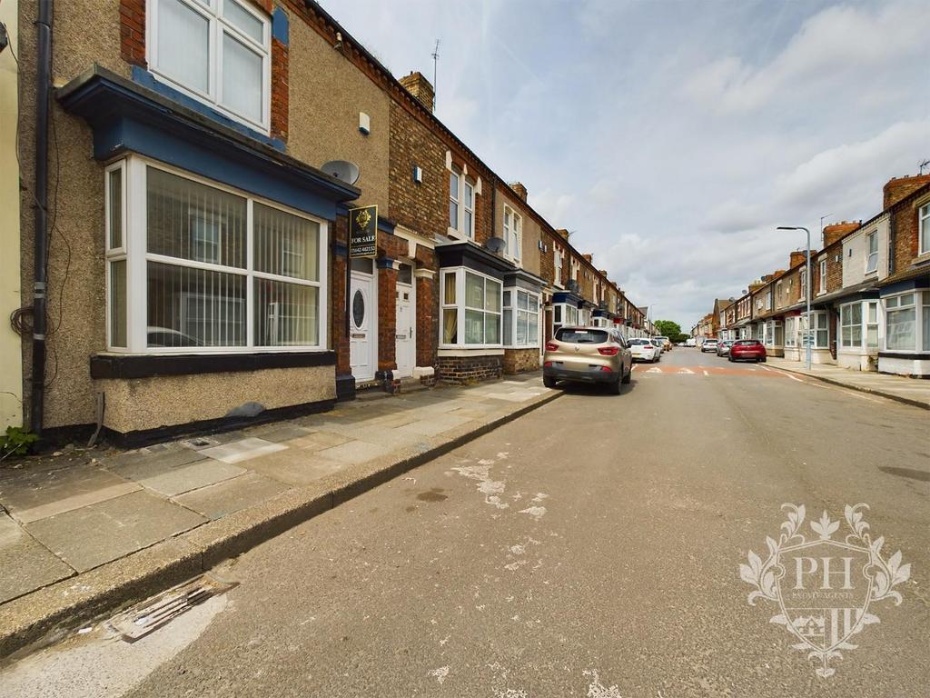 Mansfield Avenue, Thornaby, StocktonOnTees 2 bed terraced house for sale £64,950