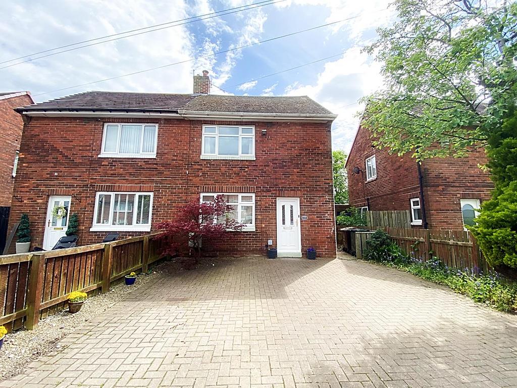 Seaton Road, Shiremoor, Newcastle Upon Tyne 2 bed semidetached house