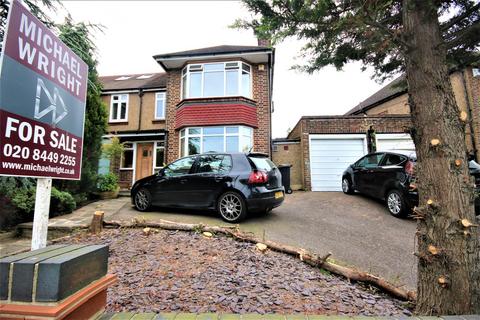 3 bedroom semi-detached house for sale - South Lodge Drive, Southgate, London