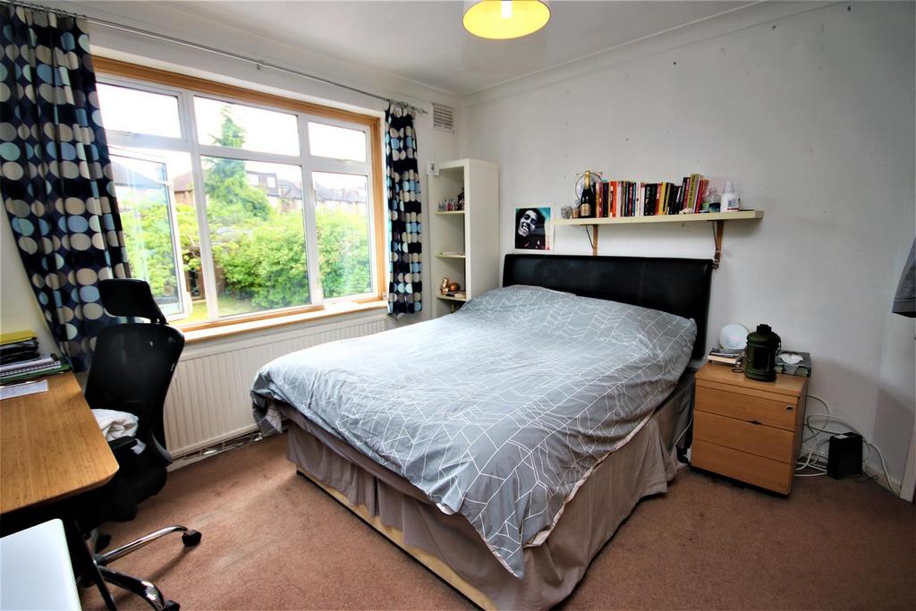 Bedroom 2: