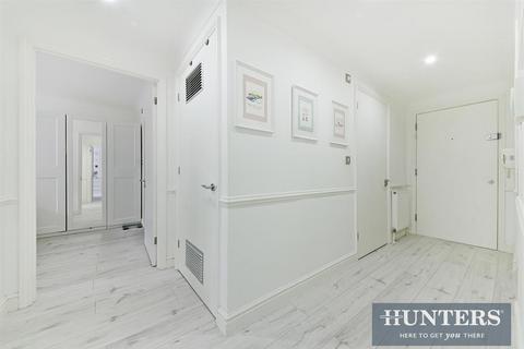 Apartment 28, 1 Goat Wharf, Brentford, TW8 0AS