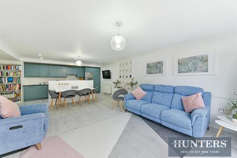 Apartment 28, 1 Goat Wharf, Brentford, TW8 0AS