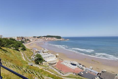 2 bedroom apartment for sale, Prince of Wales Apartments, Prince of Wales Terrace, Scarborough, North Yorkshire