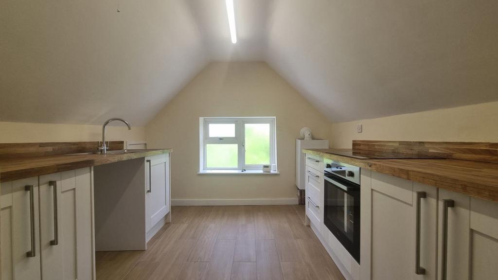 Old Birmingham Road, Bromsgrove 1 bed apartment to rent £675 pcm (£