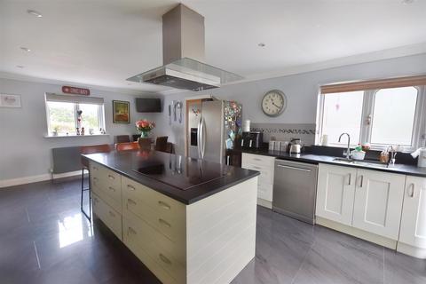 5 bedroom detached house for sale, West Grove Lane, Hundleton, Pembroke