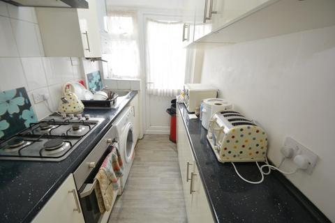 85 Whitefriars Avenue, Harrow, HA3 5RJ
