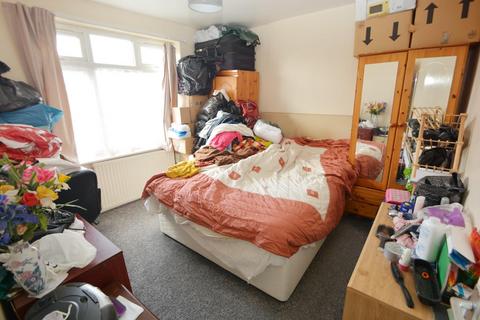 85 Whitefriars Avenue, Harrow, HA3 5RJ