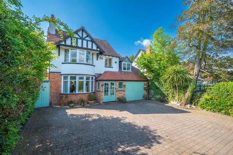 4 bedroom detached house for sale - Haslucks Green Road, Shirley, Solihull