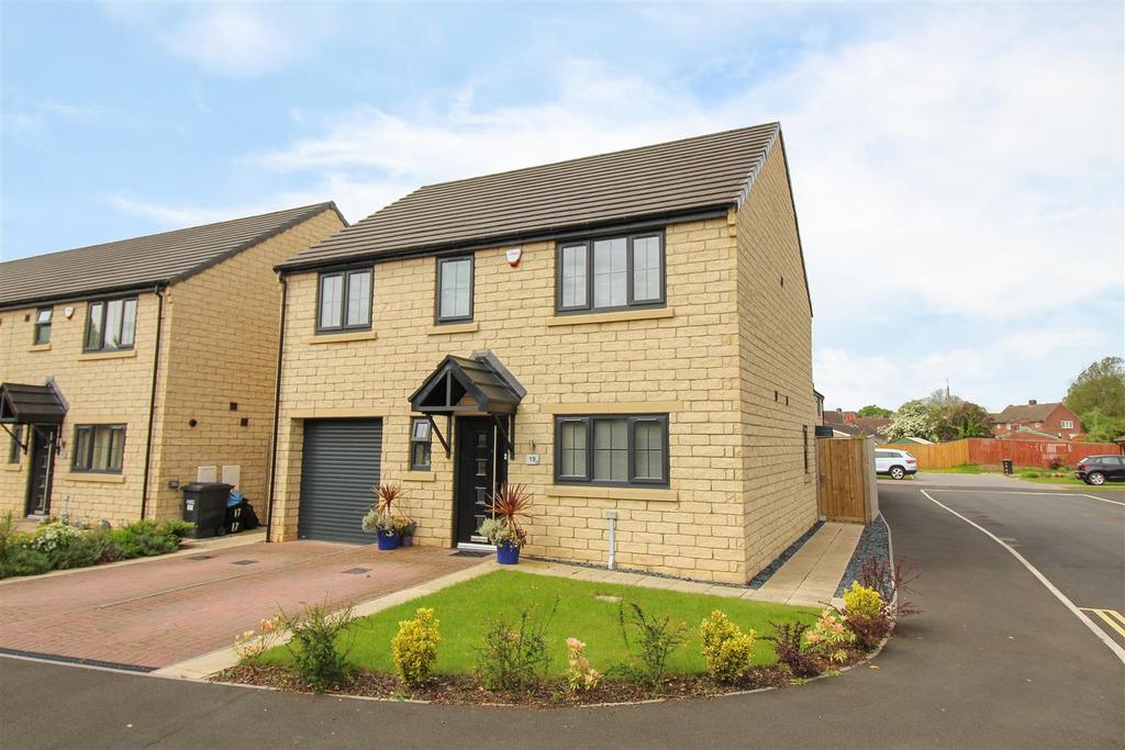 Juniper Grove, Ripon 4 bed detached house for sale £440,000