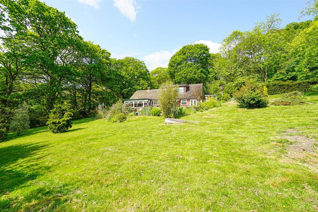 St. Helens Avenue, Hastings 3 bed detached house for sale £725,000