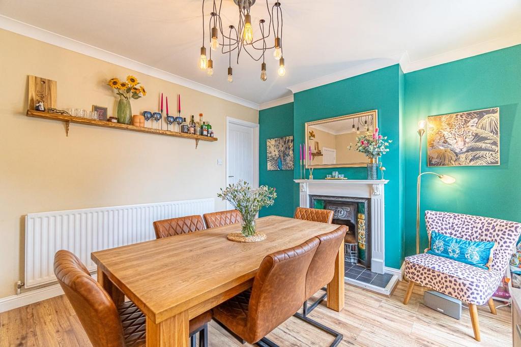 Bilston Street, Sedgley 2 bed semidetached house for sale £213,950