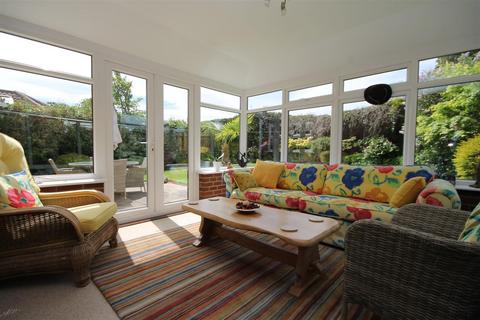 4 bedroom detached house for sale - Paddock Hill, Ponteland, Newcastle Upon Tyne, Northumberland