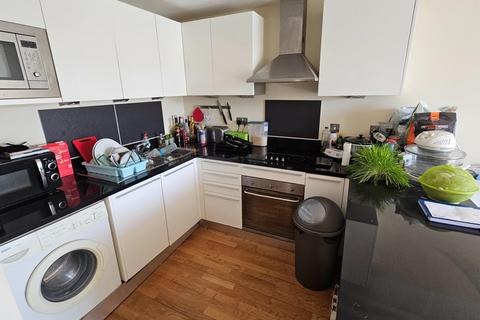 1 bedroom in a house share for sale - Hayes Road, Sully, Penarth