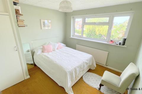 36 Colston Crescent, Goffs Oak, Waltham Cross, EN7 5RS