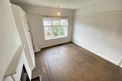 3 bedroom semi-detached house for sale - Mallory Road, Birkenhead