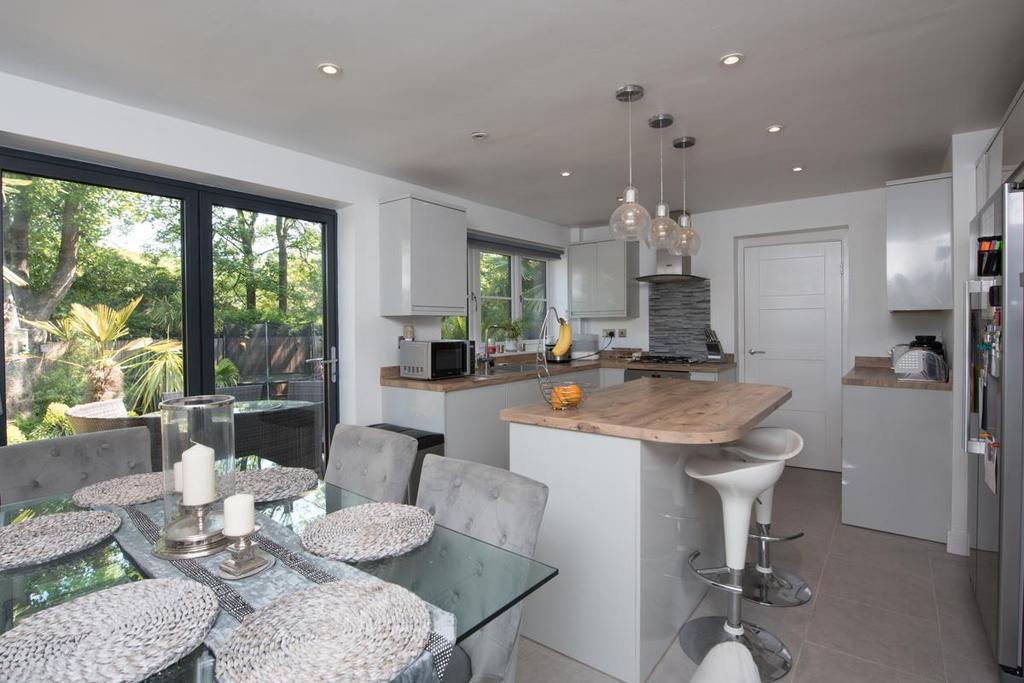 Linforth Drive, Streetly, Sutton... 6 bed detached house £795,000