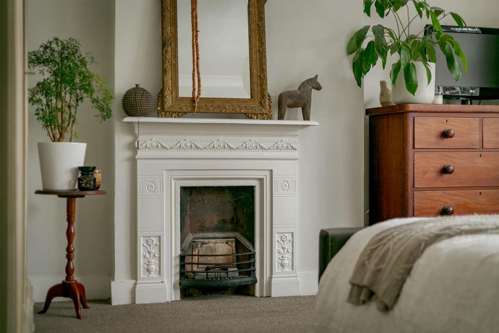 35 Woodbridge Road-5-1920.jpg