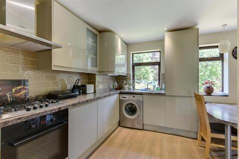 78 Shandon Road, Worthing, BN14 9DX