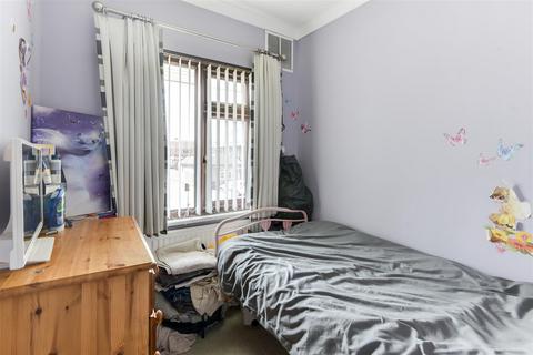 78 Shandon Road, Worthing, BN14 9DX