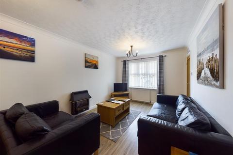 20 Orchard Close, Bridlington, YO16 6FN