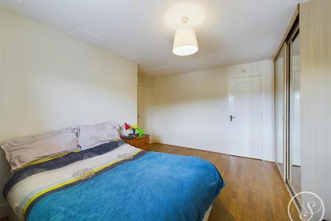 19 Cherry Court, Headingley, Leeds, LS6 2WB