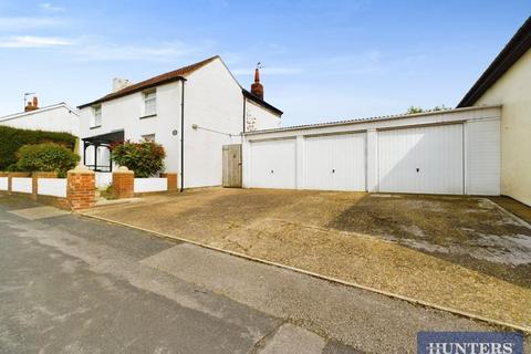 3 bedroom detached house for sale, St. Michaels Walk, Bempton, Bridlington