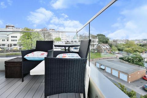1 bedroom apartment for sale - Horizons, Churchfield Road, Poole. BH15 2FR