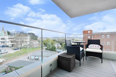 1 bedroom apartment for sale, Horizons, Churchfield Road, Poole. BH15 2FR