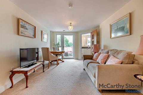 1 bedroom apartment for sale, Horizons, Churchfield Road, Poole. BH15 2FR