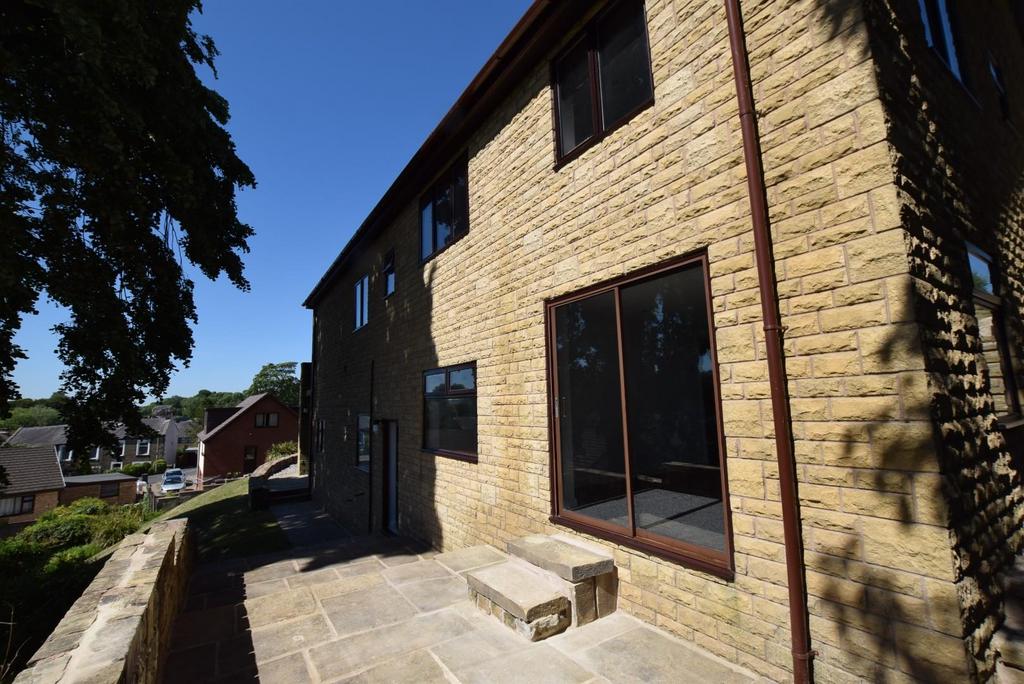 Bankfold, Barrowford 2 bed bungalow £800 pcm (£185 pw)