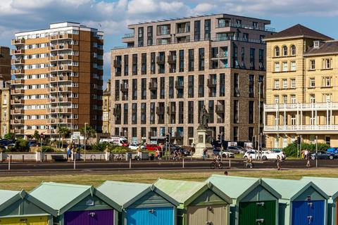 2 bedroom flat for sale, Plot 3.08 at Grand Avenue, King's House Hove, Grand Avenue, Hove BN3