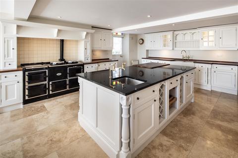 6 bedroom detached house for sale - St Peter, Jersey