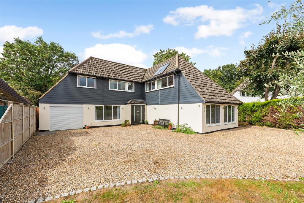 Oxdowne Close, Stoke D'abernon, Cobham 4 bed detached house for sale