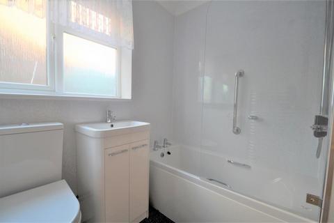 3 Fern Close, Eastbourne, BN23 8AQ