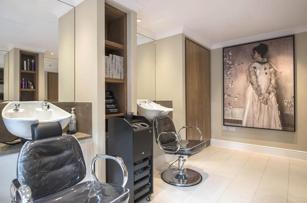 Beauty Salon
