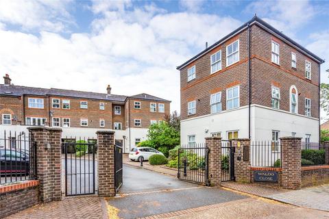 7 Waldo Close, London, SW4 9EY
