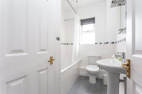 7 Waldo Close, London, SW4 9EY