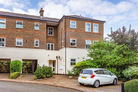 7 Waldo Close, London, SW4 9EY