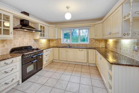 4 bedroom detached house to rent, 125 Wrottesley Road West, Tettenhall