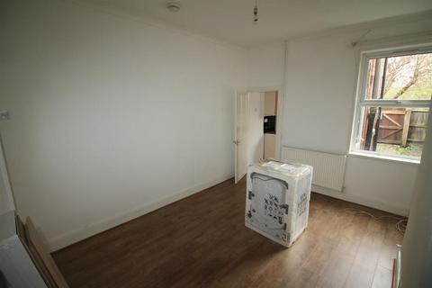 17 Beeton Road, Birmingham, B18 4QD