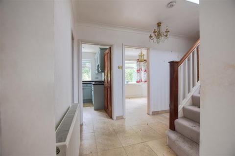 4 bedroom detached house for sale, Cooden Drive, Bexhill-On-Sea