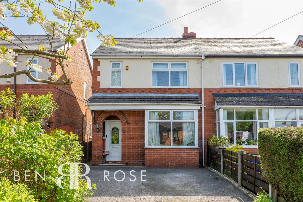 New Road, Coppull, Chorley 3 bed semidetached house for sale £189,995